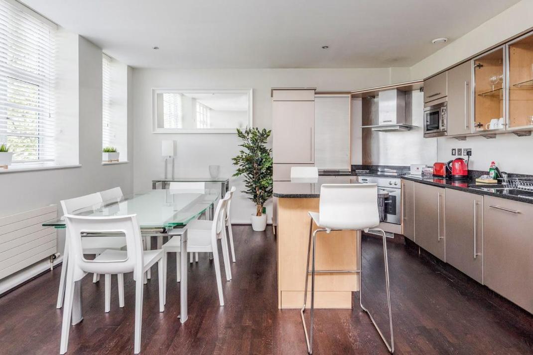 Roomspace Serviced Apartments - Princes House Brighton Eksteriør bilde